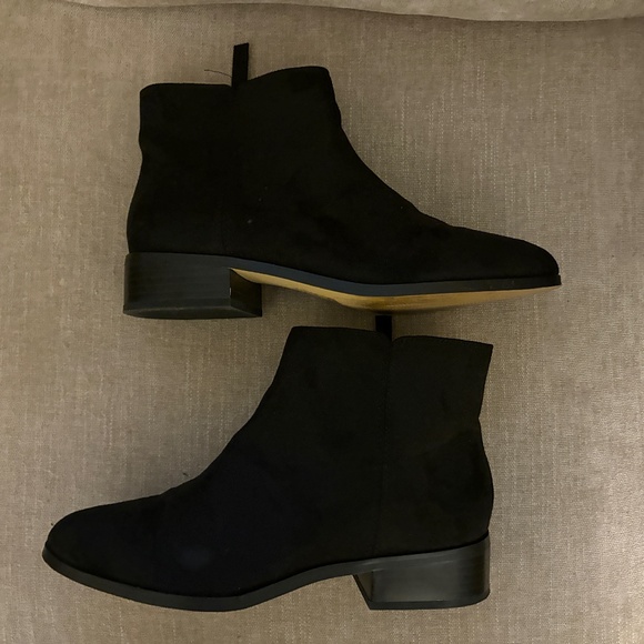 J.Crew Black Side Zip Ankle Boots 8.5 Women's - Picture 4 of 6